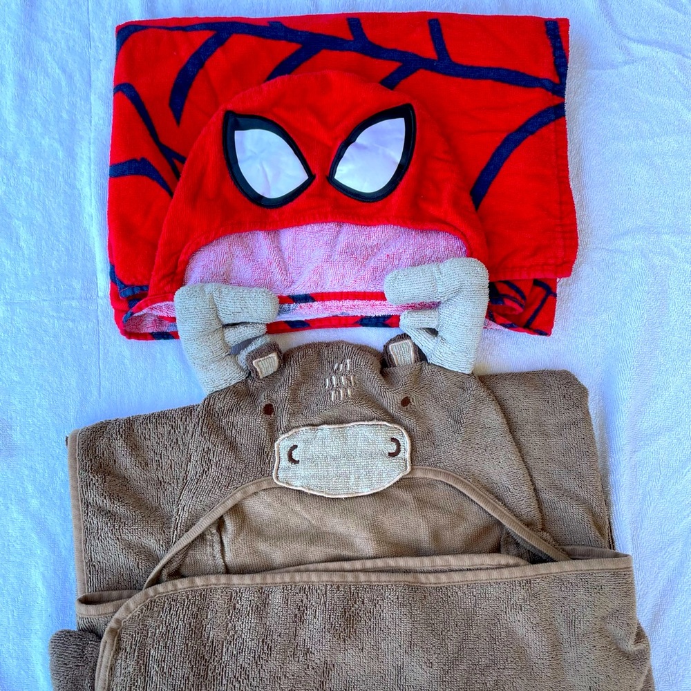 Kids hooded towels